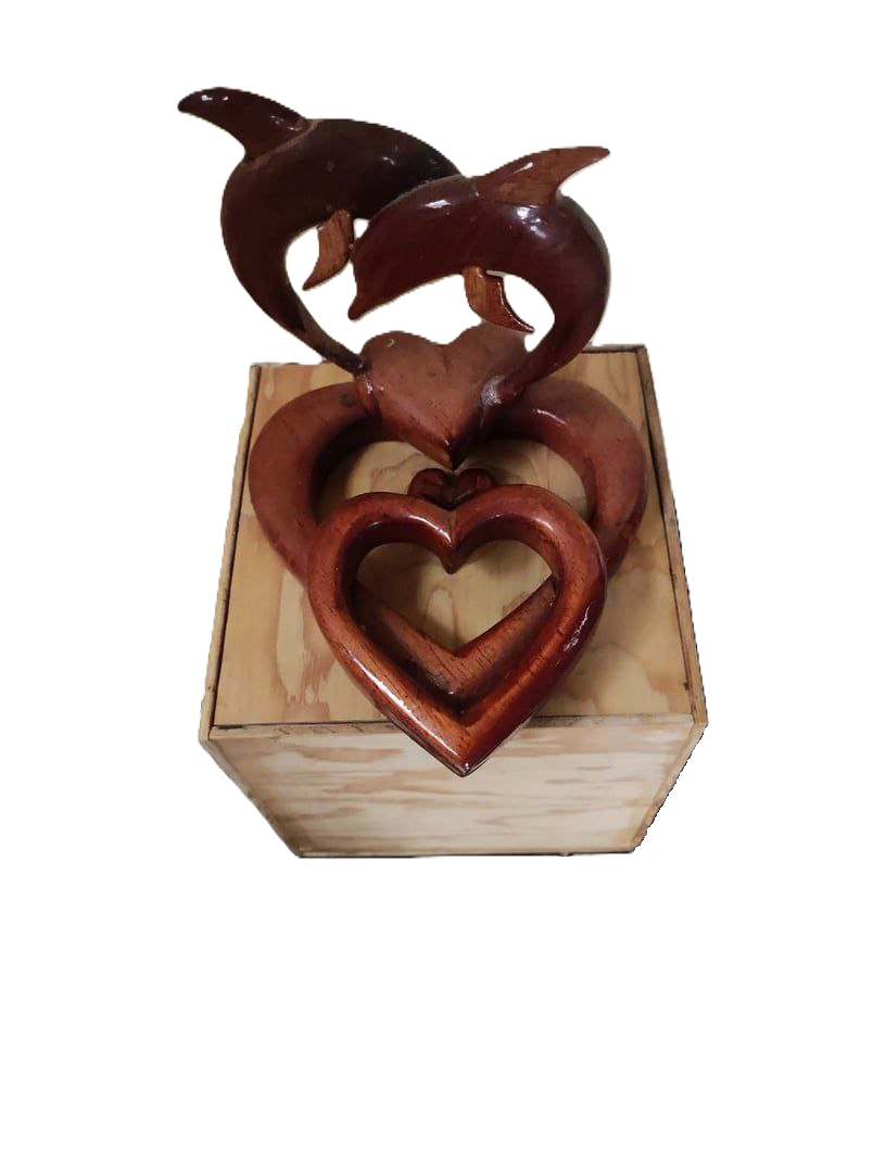Decorative box with wood carphine